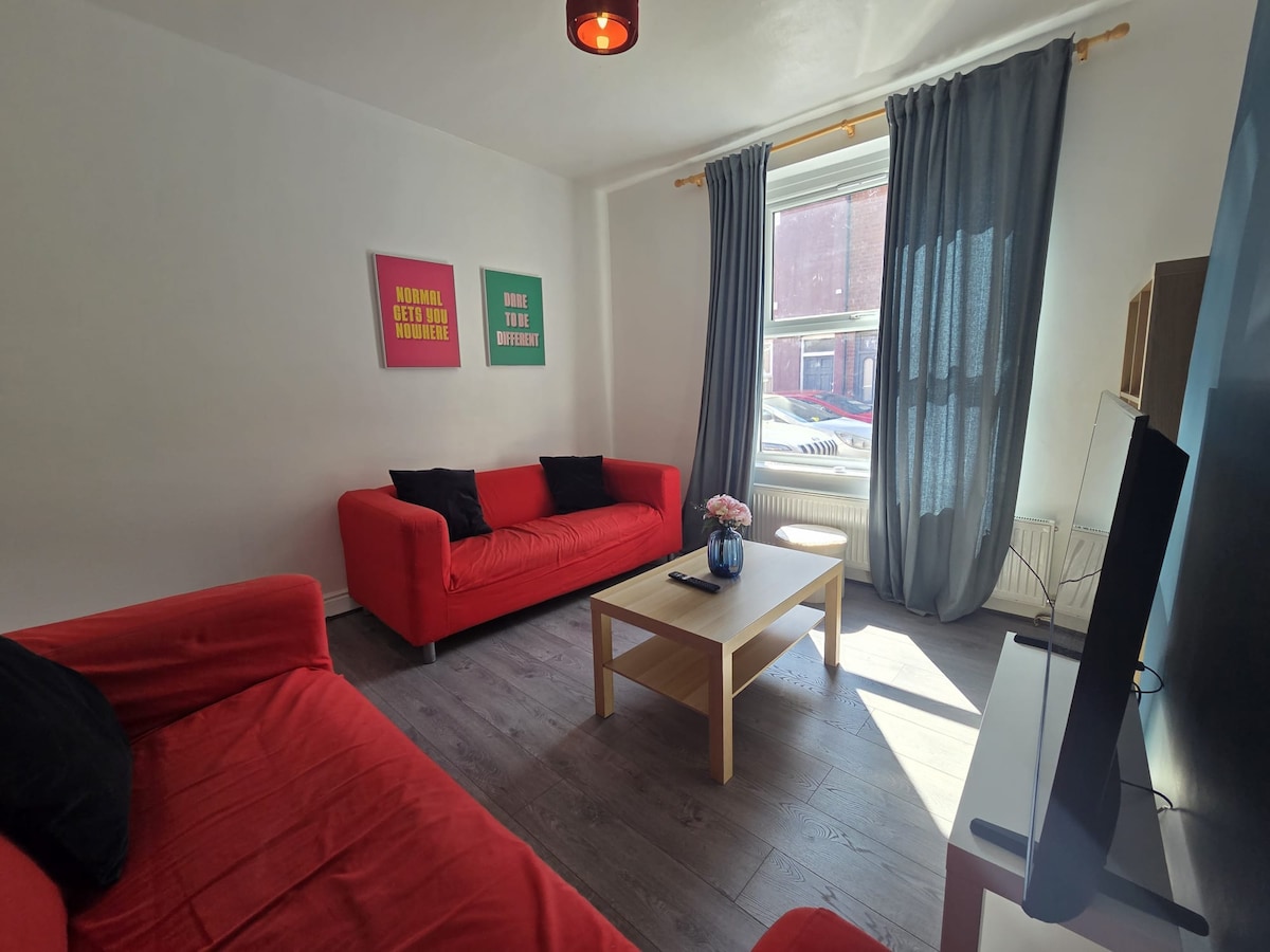 28 Grosvenor Square, Sheffield — Highfield