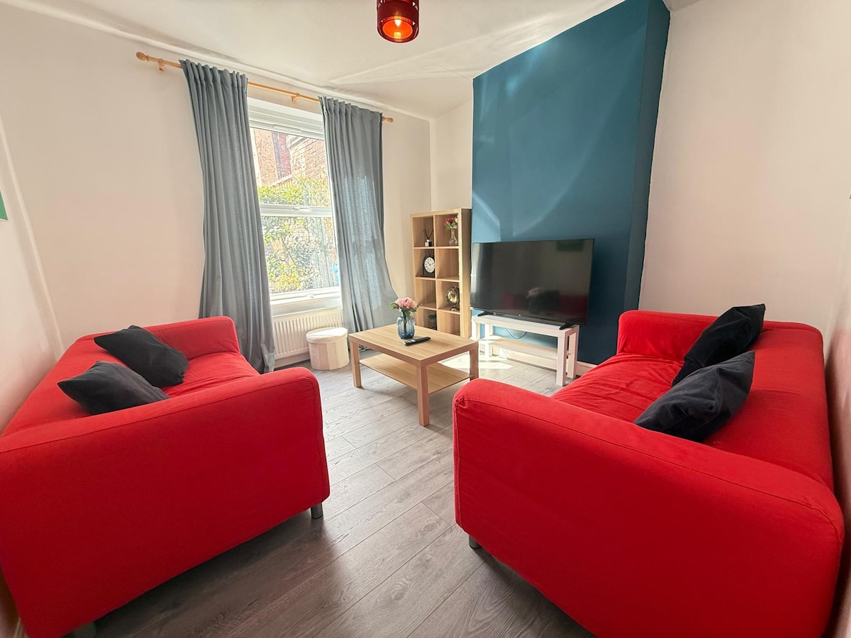 28 Grosvenor Square, Sheffield — Highfield