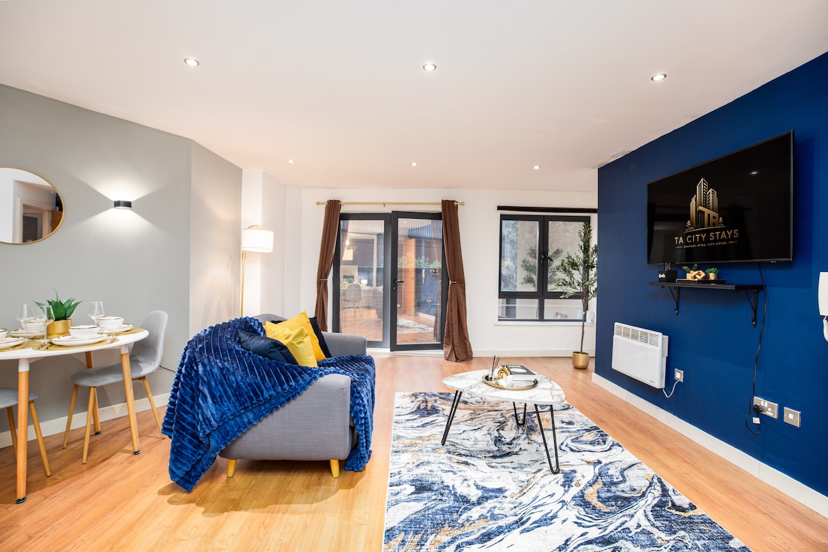 Airbnb: Holiday Rentals, Cabins, Beach Houses, Unique Homes & Experiences — West Yorkshire