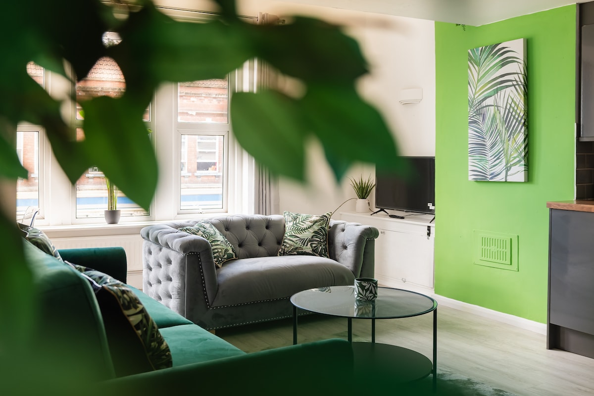 Airbnb: Holiday Rentals, Cabins, Beach Houses, Unique Homes & Experiences — Bristol